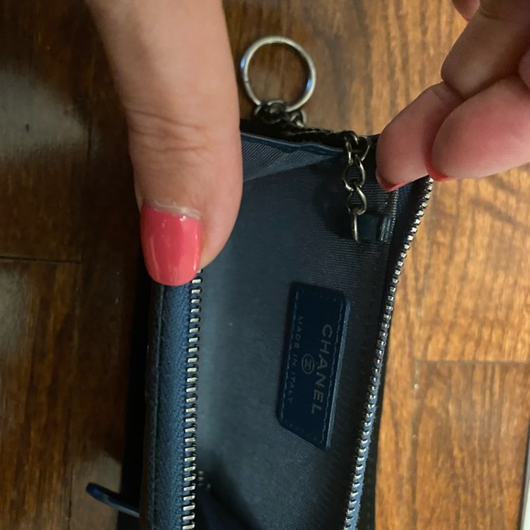 Authentic Chanel O Key holder/card case in Blue - Picture 4 of 10